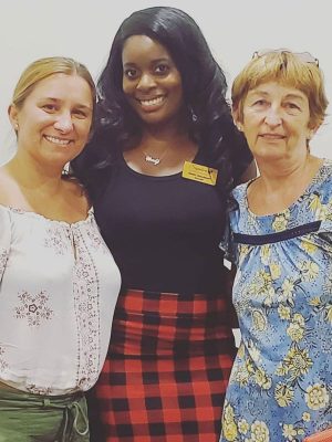 two-women-and-realtor